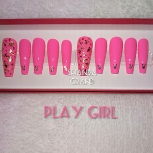 Lux Press-On Nails (Coffin Shape)